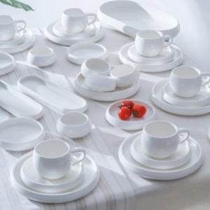 MELINA BRUNCH